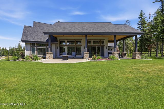 2117 E Amulet Cir, Rathdrum, ID 83858