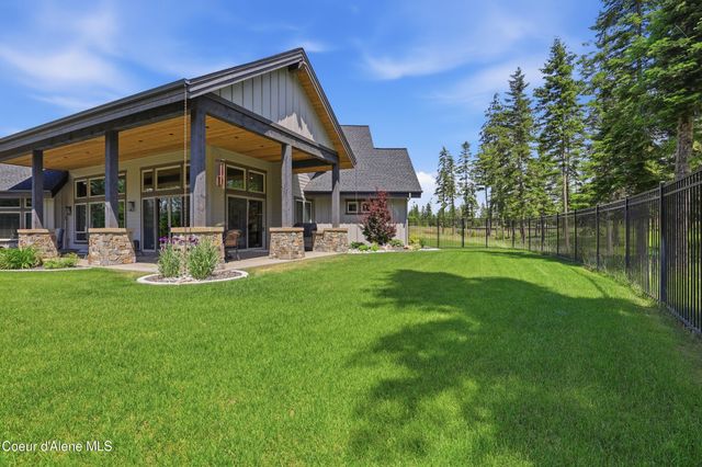 2117 E Amulet Cir, Rathdrum, ID 83858