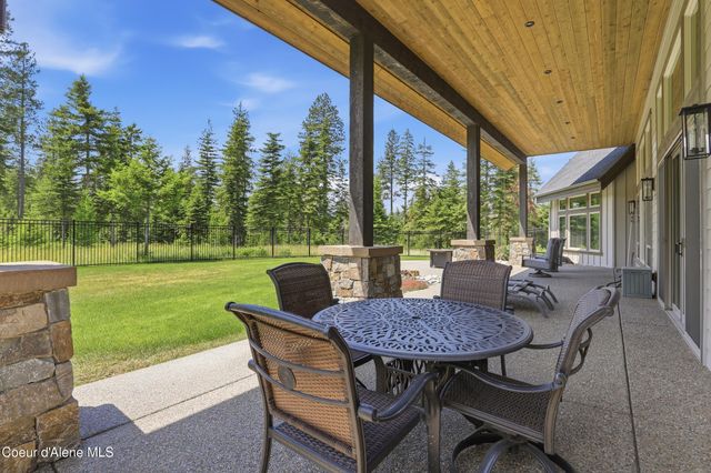 2117 E Amulet Cir, Rathdrum, ID 83858