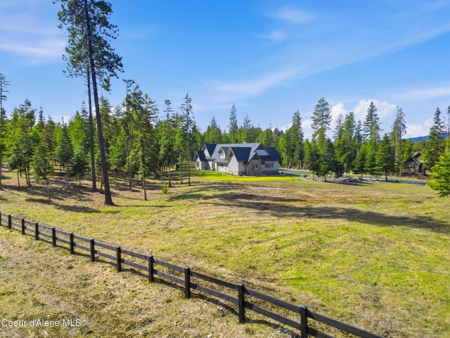 2117 E Amulet Cir, Rathdrum, ID 83858