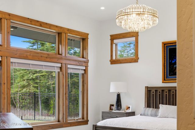 2117 E Amulet Cir, Rathdrum, ID 83858