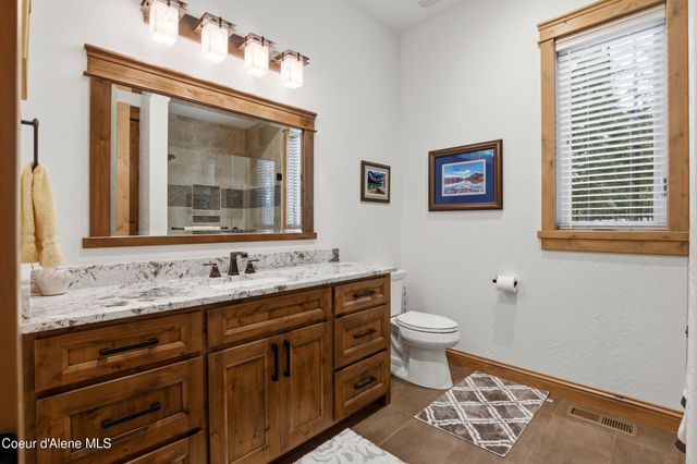 2117 E Amulet Cir, Rathdrum, ID 83858