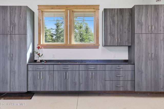 2117 E Amulet Cir, Rathdrum, ID 83858