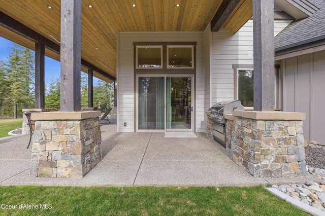 2117 E Amulet Cir, Rathdrum, ID 83858