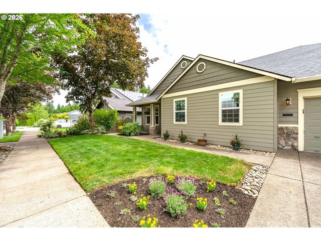 1216 Se 47TH St, Hillsboro, OR 97123