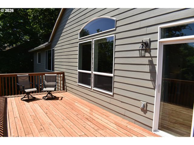 1216 Se 47TH St, Hillsboro, OR 97123