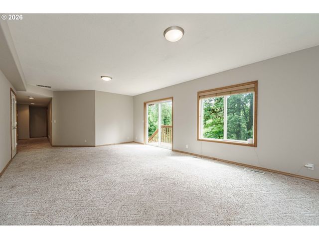 1216 Se 47TH St, Hillsboro, OR 97123