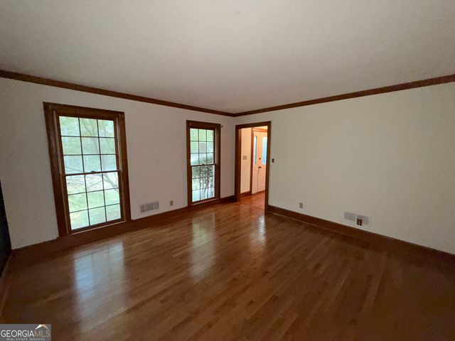 5030 West Shore Drive SW, Conyers, GA 30094