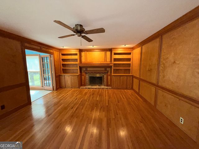 5030 West Shore Drive SW, Conyers, GA 30094