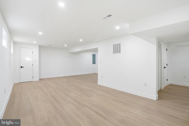 10704 HOWERTON AVE, Fairfax, VA 22030