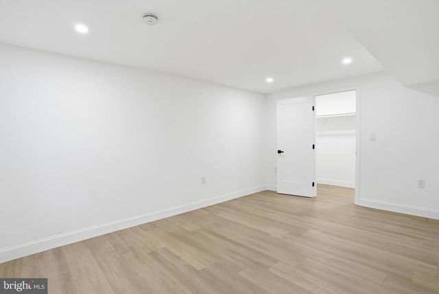 10704 HOWERTON AVE, Fairfax, VA 22030