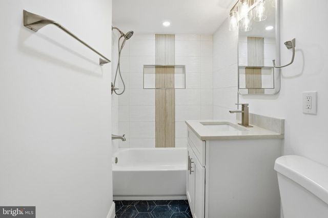 10704 HOWERTON AVE, Fairfax, VA 22030