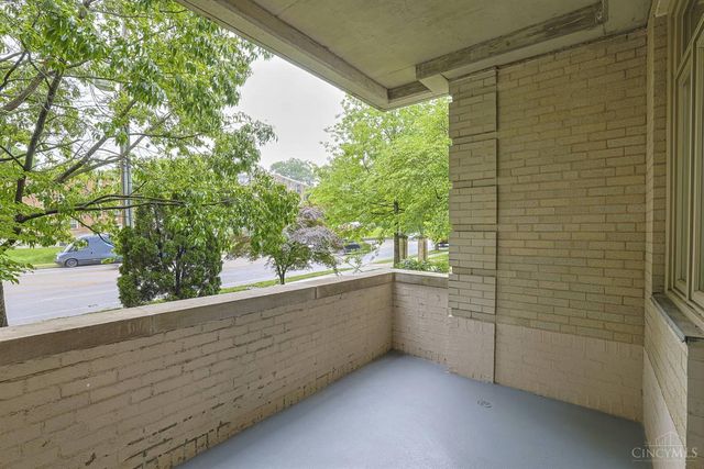 2378 Madison Road, Cincinnati, OH 45208