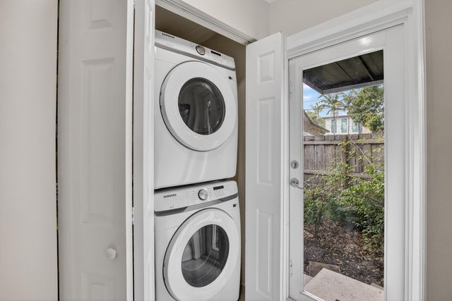 605 SW 6th Avenue, Fort Lauderdale, FL 33315