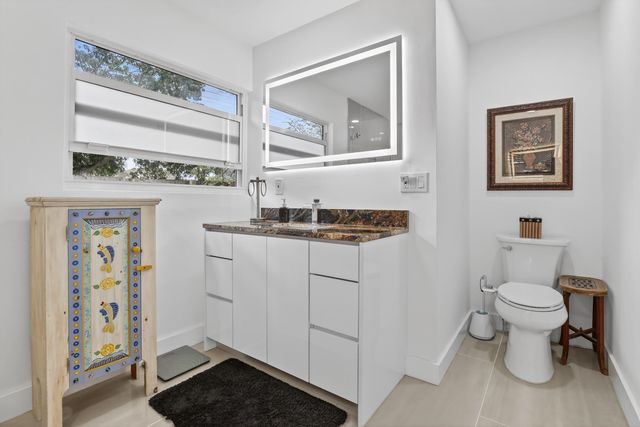 605 SW 6th Avenue, Fort Lauderdale, FL 33315