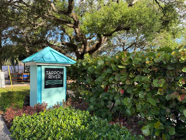 605 SW 6th Avenue, Fort Lauderdale, FL 33315