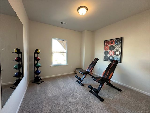 165 Courtside Drive, Dunn, NC 28334