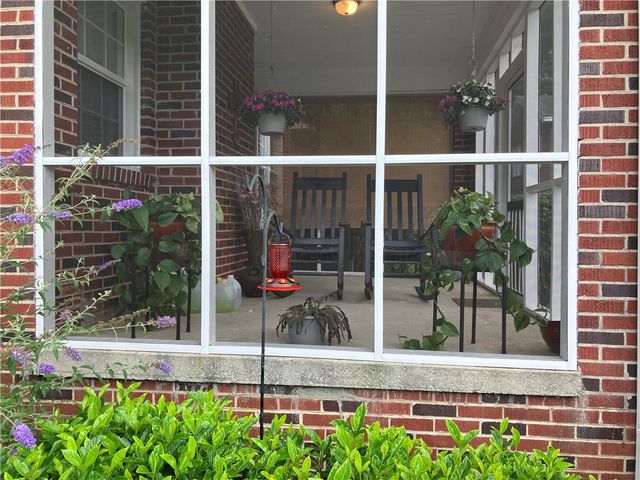 422 E Savannah Street, Calhoun Falls, SC 29628