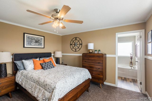 262 County Road 2662, Moore, TX 78057