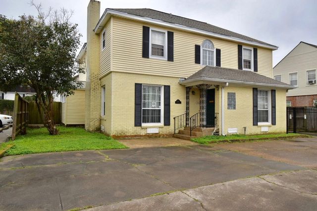 2215 Dorrington Street, Houston, TX 77030
