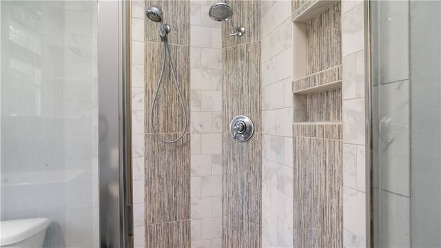 6 Fuller Avenue, East Providence, RI 02915