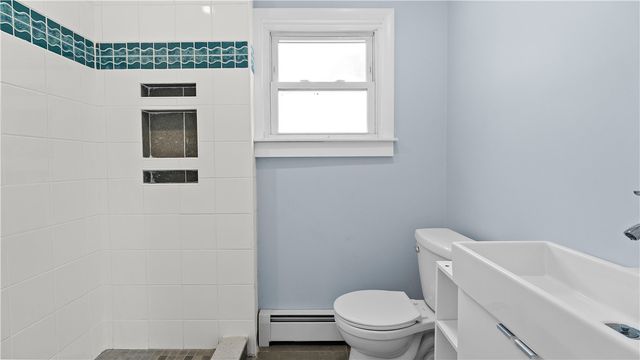 6 Fuller Avenue, East Providence, RI 02915