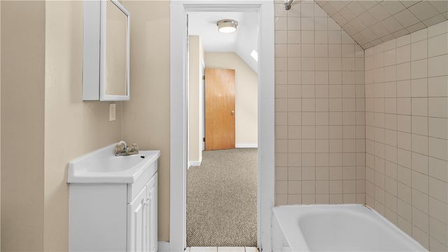 6 Fuller Avenue, East Providence, RI 02915