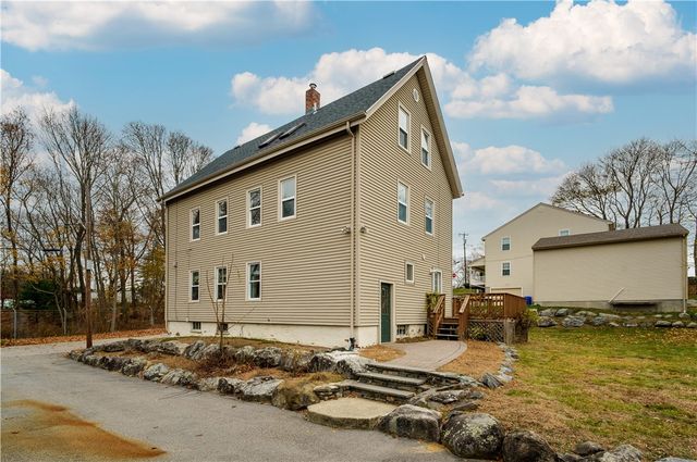 6 Fuller Avenue, East Providence, RI 02915