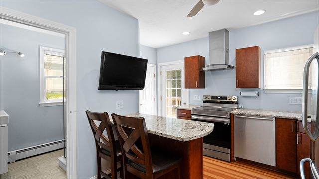 6 Fuller Avenue, East Providence, RI 02915