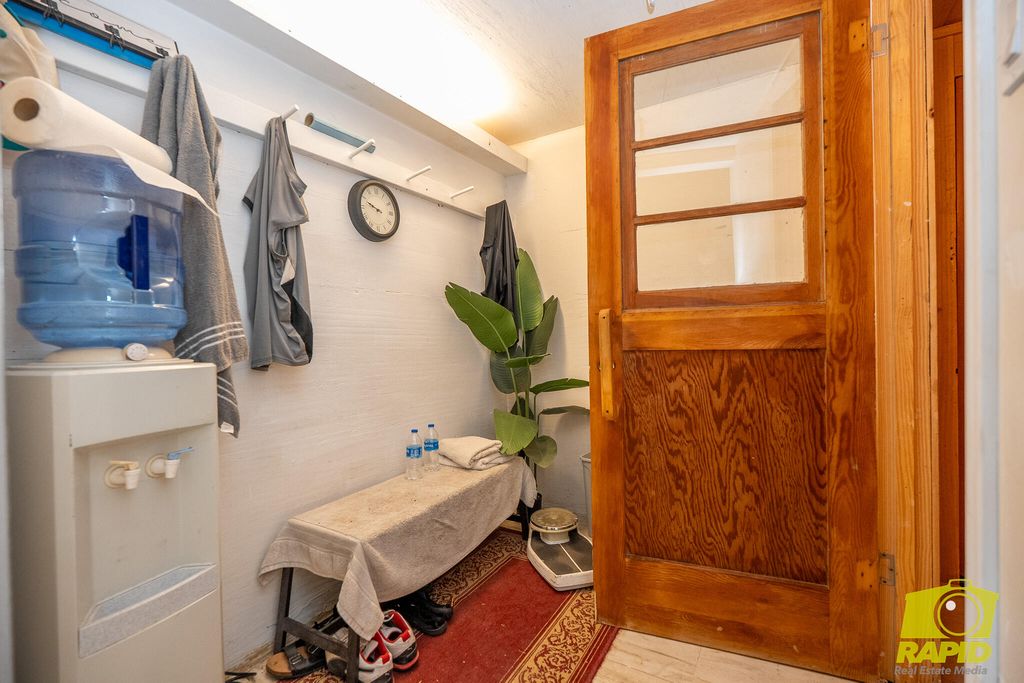 Image 76 of property listing at 425 Highland Park Park, Robert Lee, TX 76945