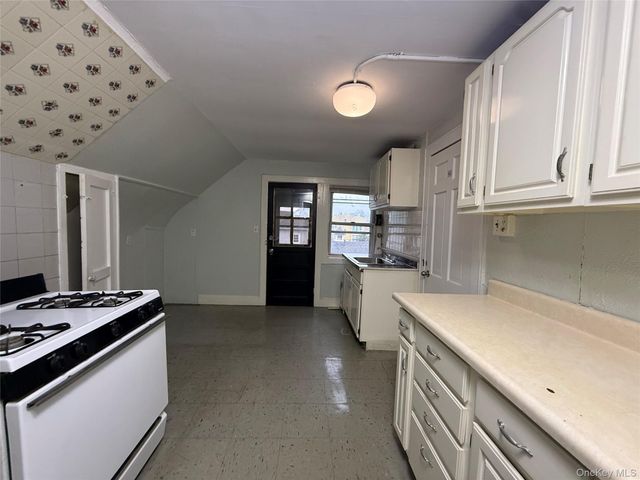 26 Parker Street, Port Chester, NY 10573