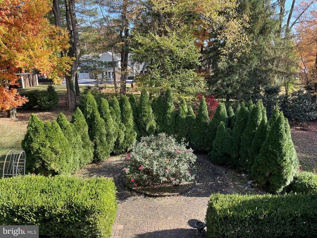 621 GREAT SPRINGS ROAD, Bryn Mawr, PA 19010