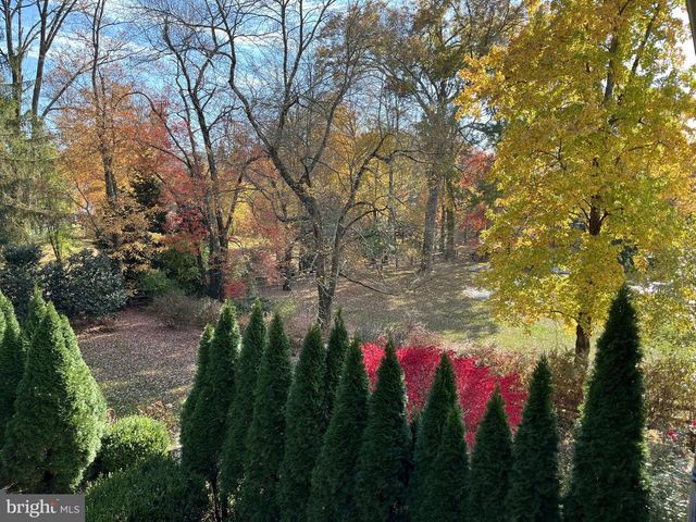 621 GREAT SPRINGS ROAD, Bryn Mawr, PA 19010