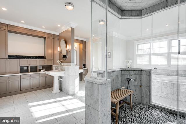 621 GREAT SPRINGS ROAD, Bryn Mawr, PA 19010