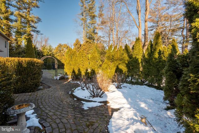 621 GREAT SPRINGS ROAD, Bryn Mawr, PA 19010