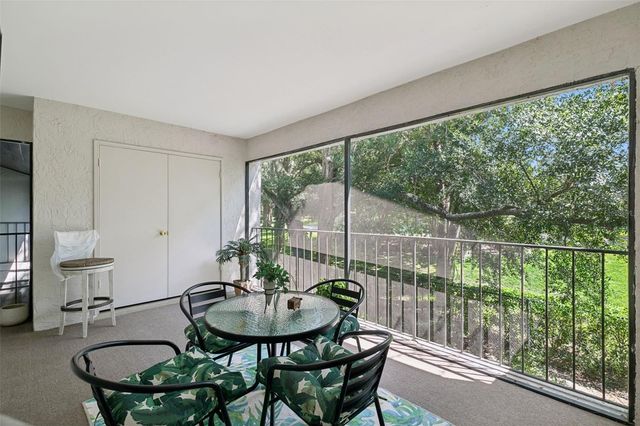 16 ESCONDIDO CIRCLE 221, Altamonte Springs, FL 32701
