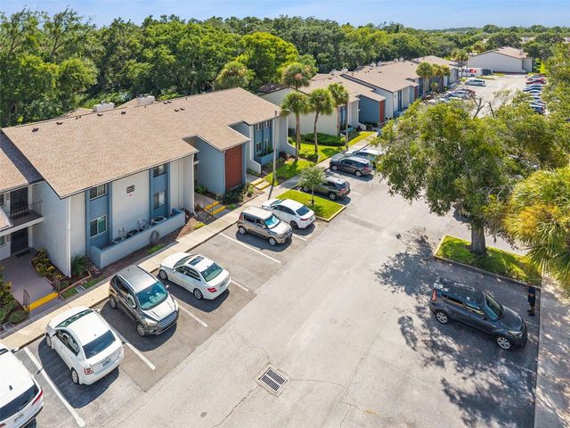 16 ESCONDIDO CIRCLE 221, Altamonte Springs, FL 32701