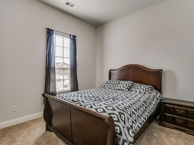 2805 Newsom Ridge Drive, Mansfield, TX 76063