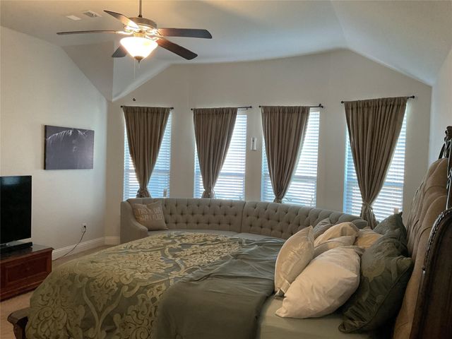 2805 Newsom Ridge Drive, Mansfield, TX 76063