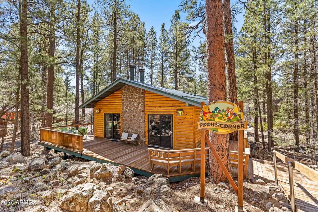 Image 1 of property listing at 935 E RAINTREE Road, Munds Park, AZ 86017