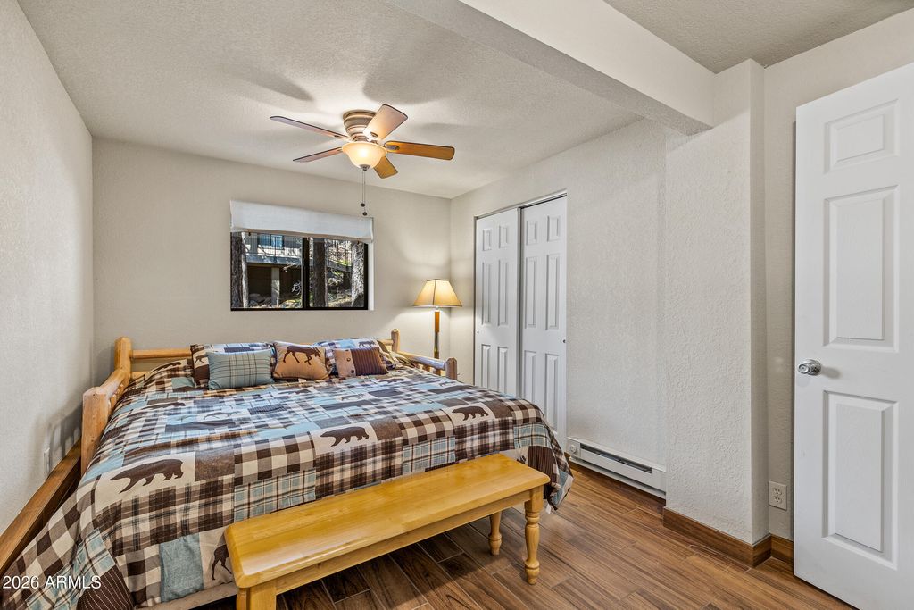 Image 24 of property listing at 935 E RAINTREE Road, Munds Park, AZ 86017