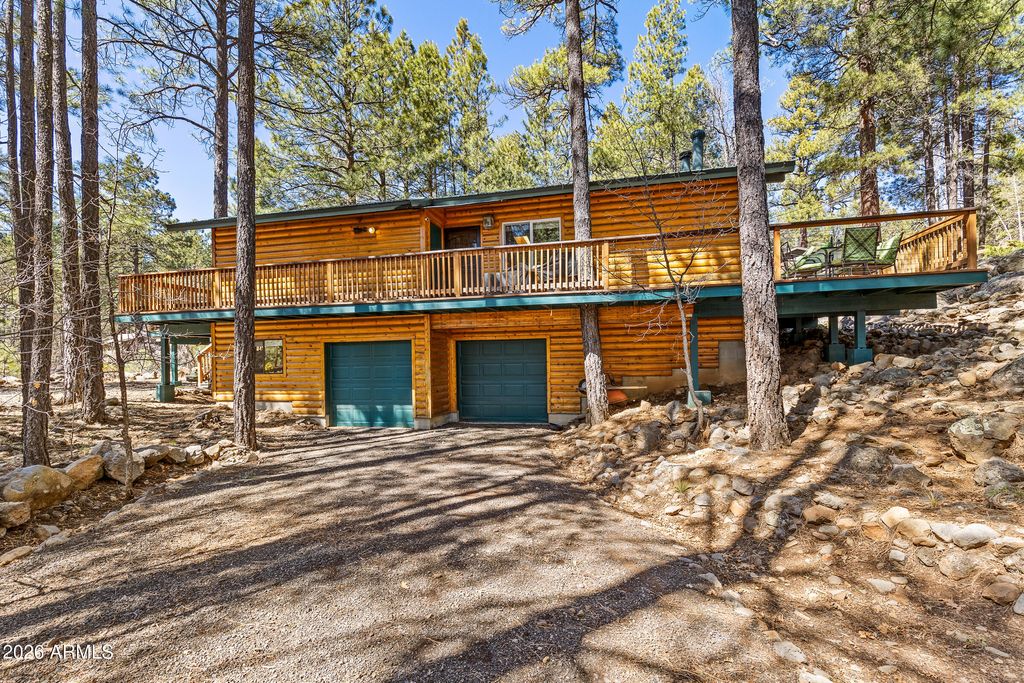 Image 29 of property listing at 935 E RAINTREE Road, Munds Park, AZ 86017
