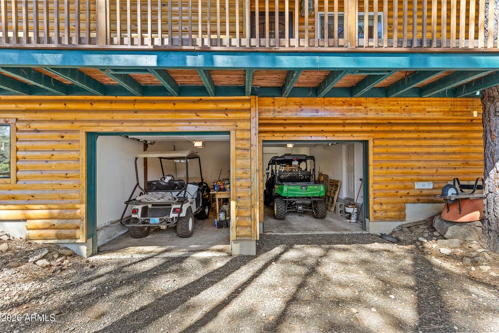 Image 30 of property listing at 935 E RAINTREE Road, Munds Park, AZ 86017