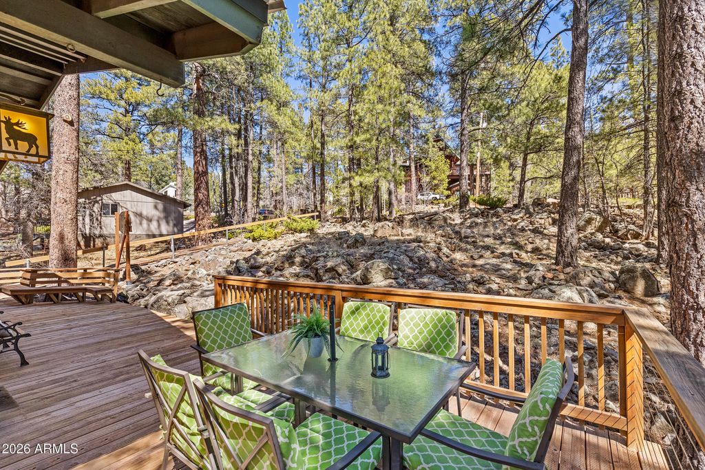 Image 31 of property listing at 935 E RAINTREE Road, Munds Park, AZ 86017