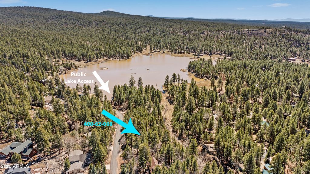 Image 40 of property listing at 935 E RAINTREE Road, Munds Park, AZ 86017