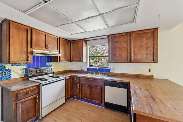 1002 Pardi Way, Placerville, CA 95667