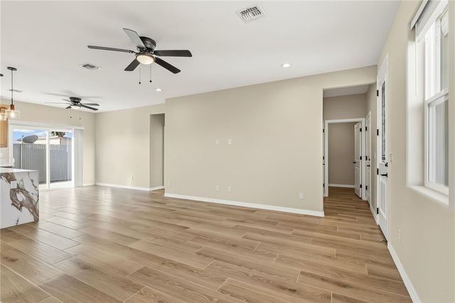 1822 Coral Isle Drive, Bullhead City, AZ 86442