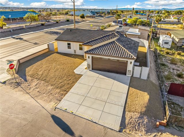 1822 Coral Isle Drive, Bullhead City, AZ 86442