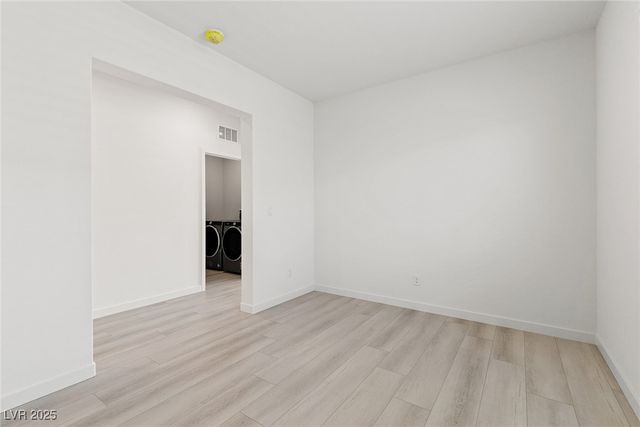 2727 Avril Point Street, Las Vegas, NV 89156