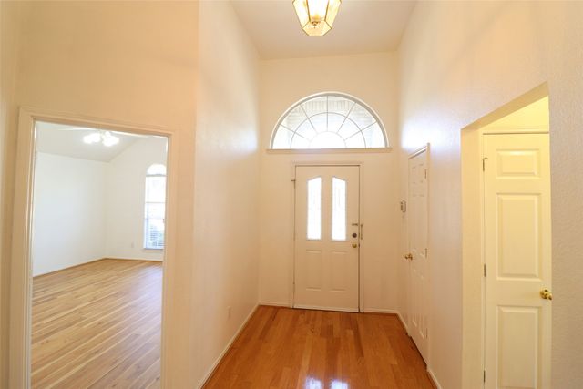 1728 Bennington Drive, Carrollton, TX 75007